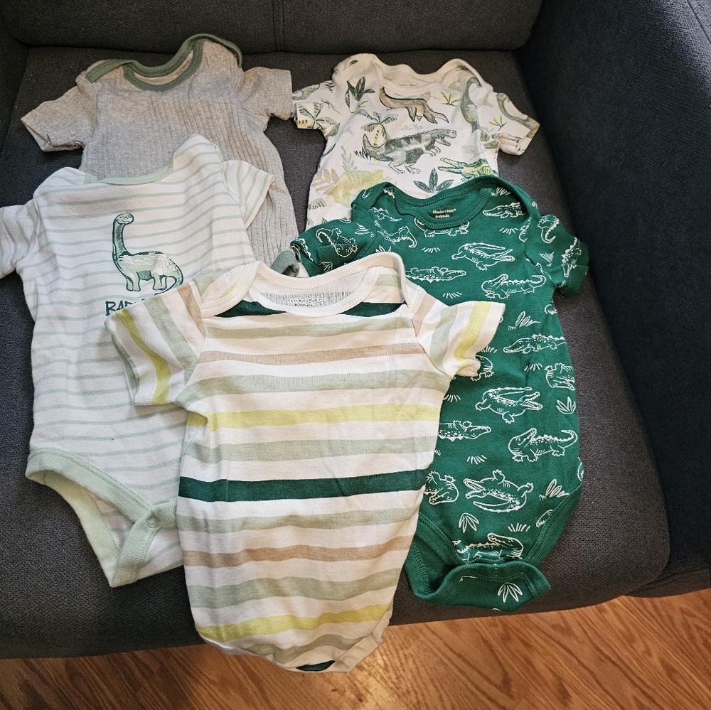 Members Mark 3 month onsies